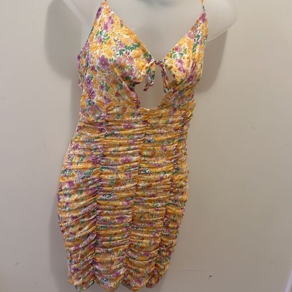 Almost Famous Floral Yellow Bodycon Dress Spring Easter Medium M NWT - Picture 7 of 9